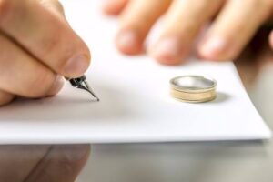Tax Implications of QDROs on Retirement Assets in New York