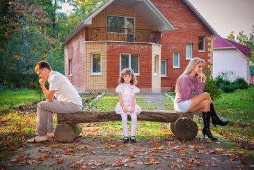 What Factors Does a Clifton Park NY Court Consider in Determining Child Custody