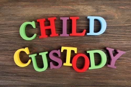 The Pros and Cons of Hiring a Child Custody Lawyer in New York